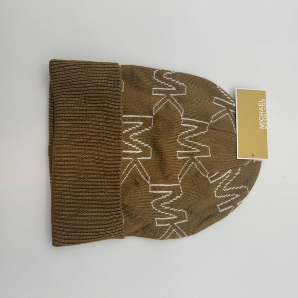 NEW Micheal Kors Monogram Logo Beanie - Picture 2 of 5